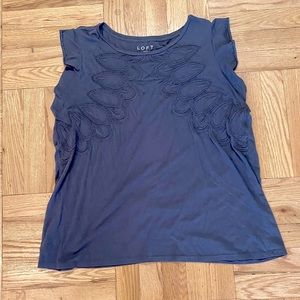 Ann Taylor LOFT Shirt Size XL.